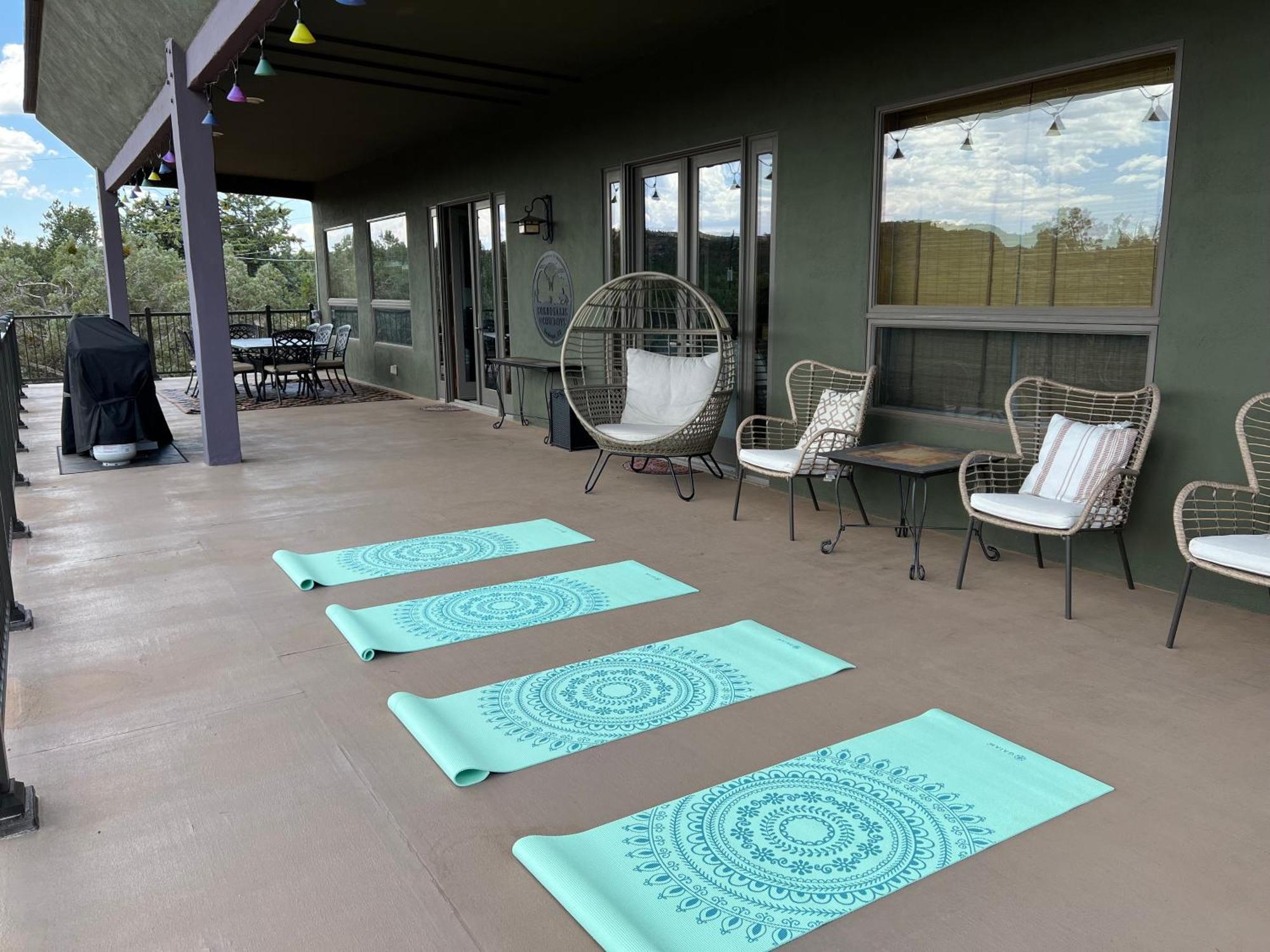 Close To Fresh Creek! Sleeps 12 ~ Amazing Views W/Serene Open Space ~ Hot Tub + Game Room ~ Trails Outside Sedona Exterior photo